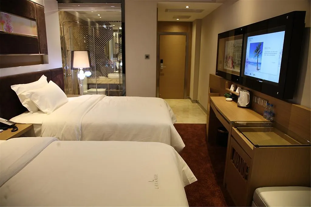 Lavande Hotel Sanya Bay Jixiang Street Branch 4*,