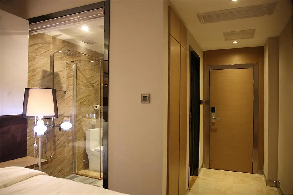 Lavande Hotel Sanya Bay Jixiang Street Branch 4*,