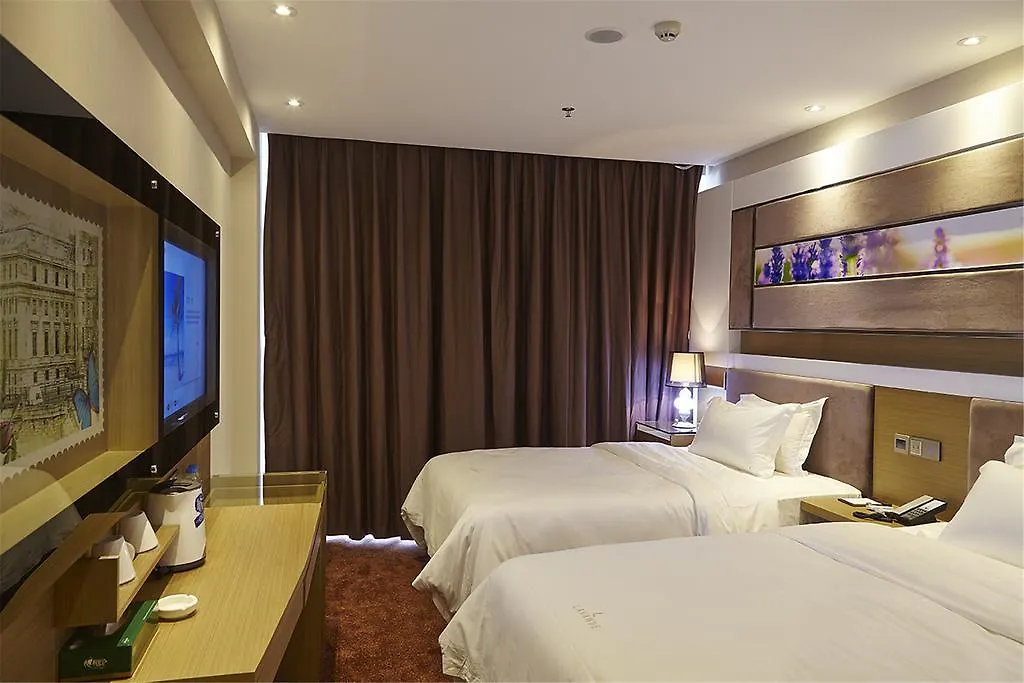 Lavande Hotel Sanya Bay Jixiang Street Branch